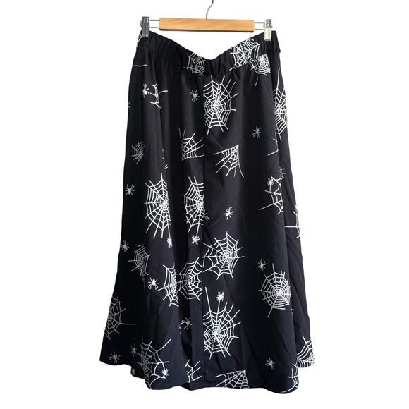 Unbranded Plus Size 2XL Spiderweb Print Skirt | Halloween Goth Aesthetic | NWT - Picture 3 of 5